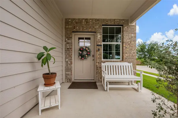 13901 Macquarie DR, Pflugerville, TX 78660