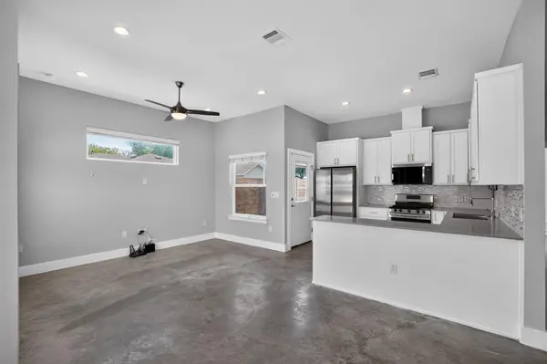 6303 Santos ST #A, Austin, TX 78741