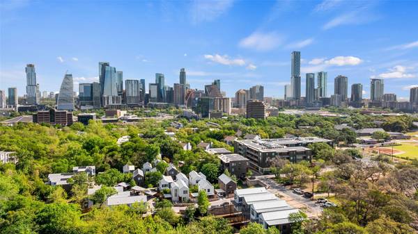 900 S 2nd ST #22, Austin, TX 78704