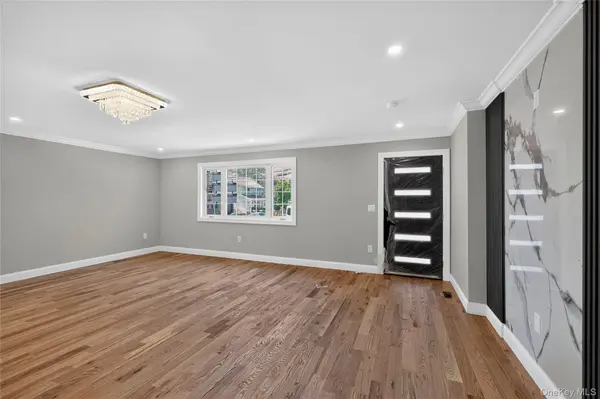 21719 135th AVE, Springfield Gardens, NY 11413