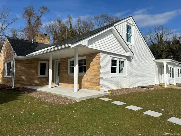 125 W Main ST, Kings Park, NY 11754