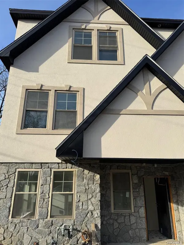 65 W 2nd ST #5, Mount Vernon, NY 10550