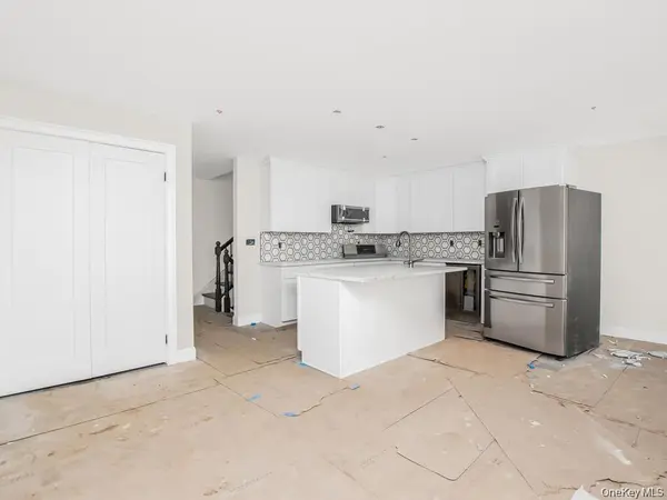 65 W 2nd ST #8, Mount Vernon, NY 10550