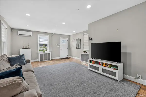 253 Court PL, Cedarhurst, NY 11516