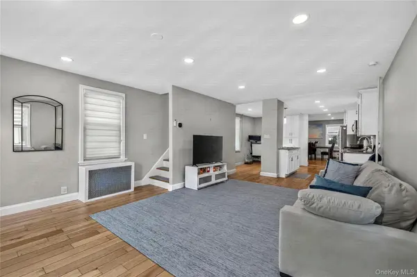 253 Court PL, Cedarhurst, NY 11516