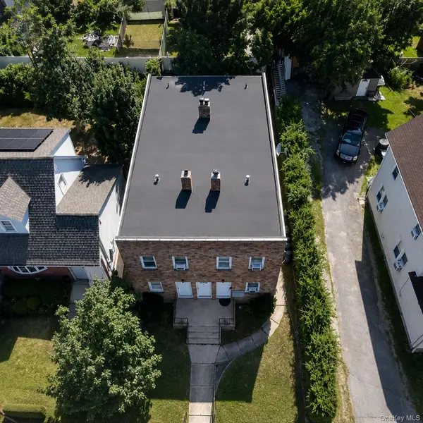 22 Virginia AVE, Hempstead, NY 11550