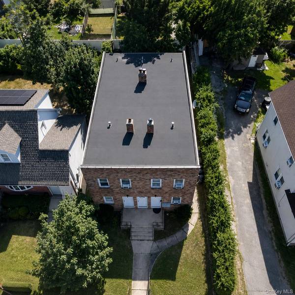 22 Virginia AVE, Hempstead, NY 11550
