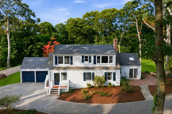 34 Old Field RD, Setauket, NY 11733