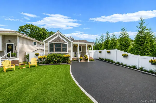 256 Deer RD, Ronkonkoma, NY 11779