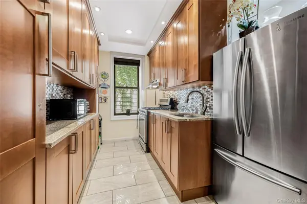 758 Brady AVE #112, Bronx, NY 10462
