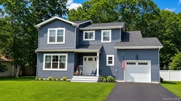 62 Mill DR, Mastic Beach, NY 11951