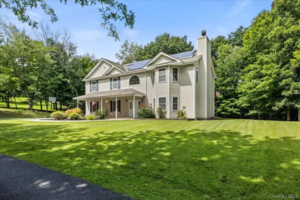 83 Whitford RD, Westtown, NY 10998