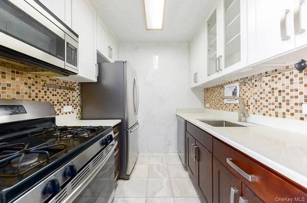 62-54 97th PL, Rego Park, NY 11374