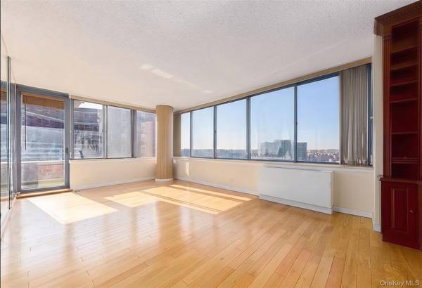 62-54 97th PL, Rego Park, NY 11374