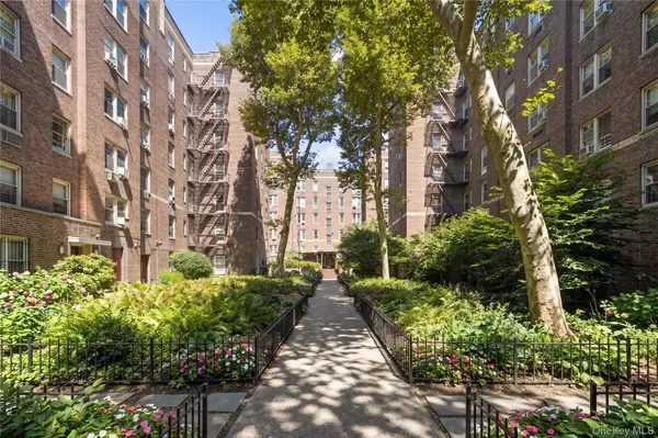 43-10 48th AVE #5R, Woodside, NY 11377