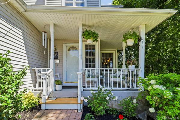 627 Main ST, Northport, NY 11768