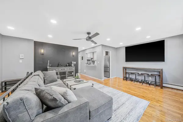 4715 Wilshire Lane #K15, Oakdale, NY 11769
