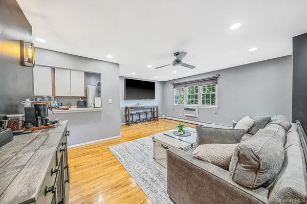 4715 Wilshire Lane #K15, Oakdale, NY 11769