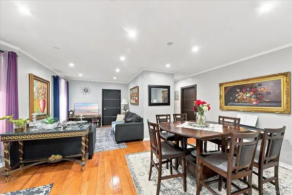 1366 Siegfried PL, Bronx, NY 10465