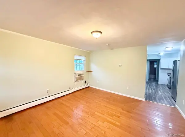 59-18 154th PL, Flushing, NY 11355
