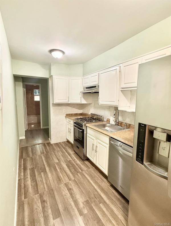 59-18 154th PL, Flushing, NY 11355