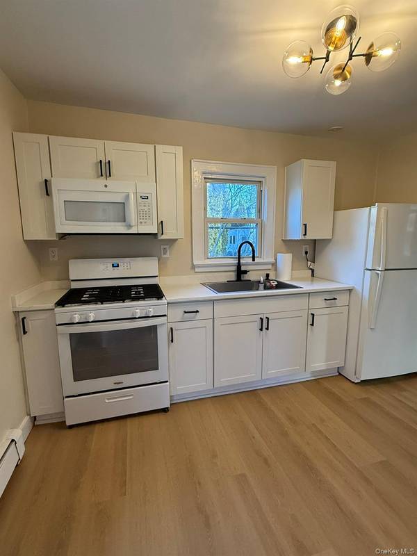443 north country rd, Sound Beach, NY 11789