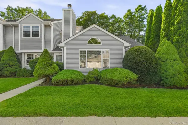 10 Evergreen WAY, Pawling, NY 12564