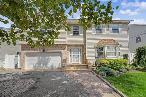 2455 7th AVE, East Meadow, NY 11554