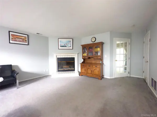 43 Brick Pond RD, Middletown, NY 10940