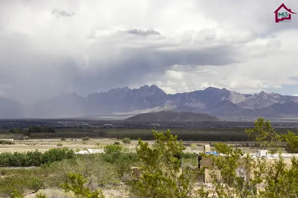 3250 Mesilla Hills DR, Las Cruces, NM 88007
