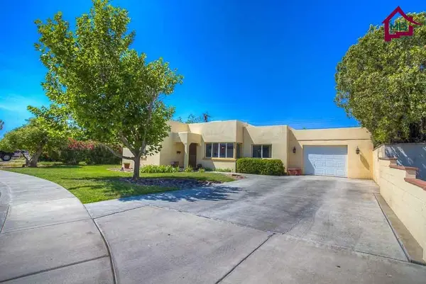 141 W Cambridge DR, Las Cruces, NM 88005