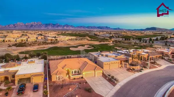 2240 Driftwood CIR, Las Cruces, NM 88011