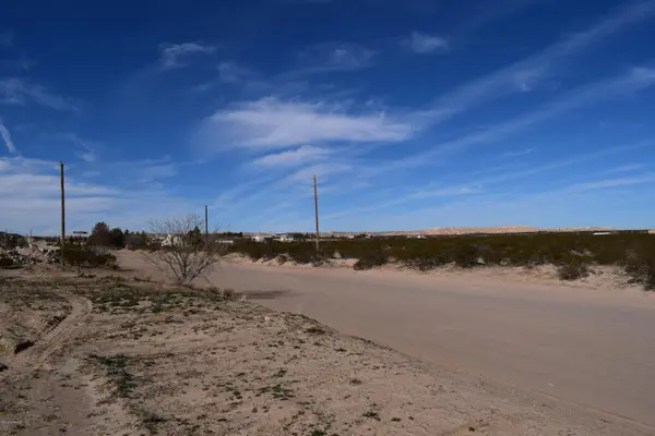 000 Koogle, Anthony, NM 88021