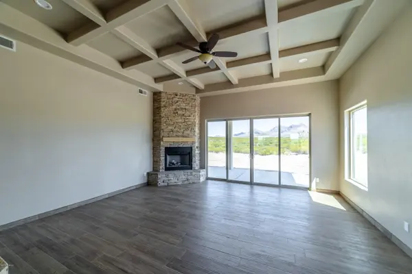 2187 Guamis RD, Las Cruces, NM 88012