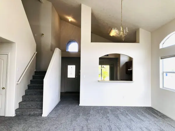 901 Gilmer WAY, Las Cruces, NM 88005