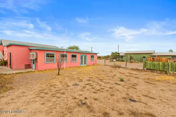 13982 N Valley DR, Las Cruces, NM 88007