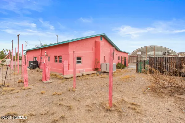 13982 N Valley DR, Las Cruces, NM 88007