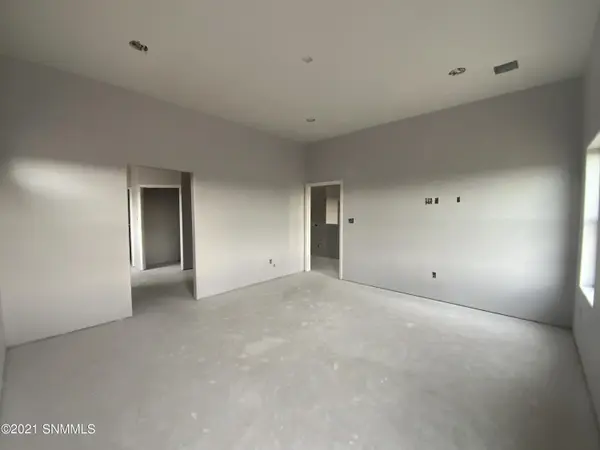 431 Rancho Verde CT, La Mesa, NM 88044