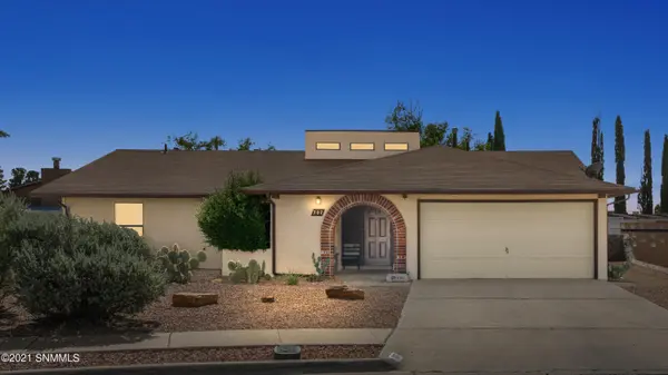 707 Homestead CIR, Las Cruces, NM 88011
