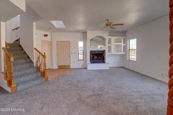 4454 Los Arboles DR, Las Cruces, NM 88011