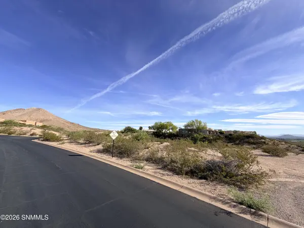 6708 Desert Blossom RD #B, Las Cruces, NM 88007