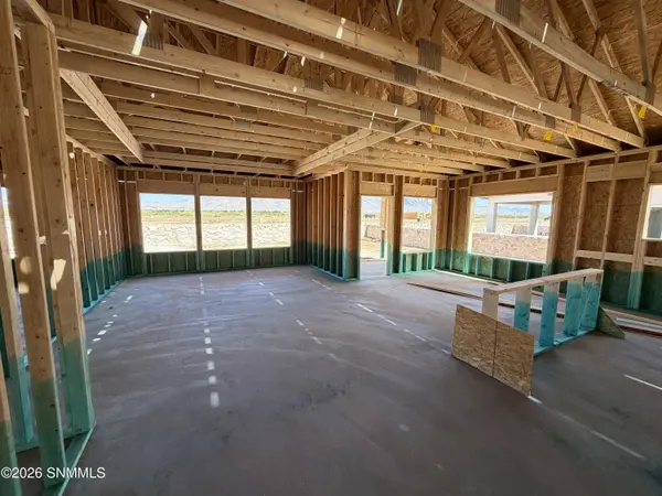 6538 Swan ST, Las Cruces, NM 88012