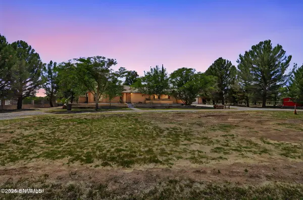 5376 Santa Teresita DR, Santa Teresa, NM 88008
