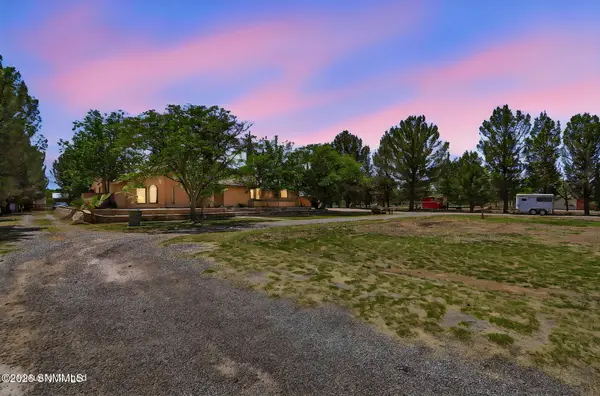 5376 Santa Teresita DR, Santa Teresa, NM 88008