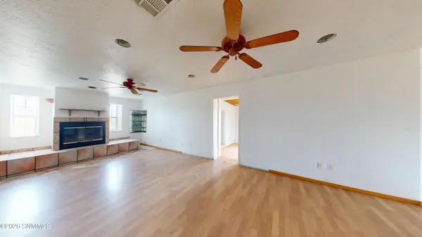 3206 Maese LN, Las Cruces, NM 88007