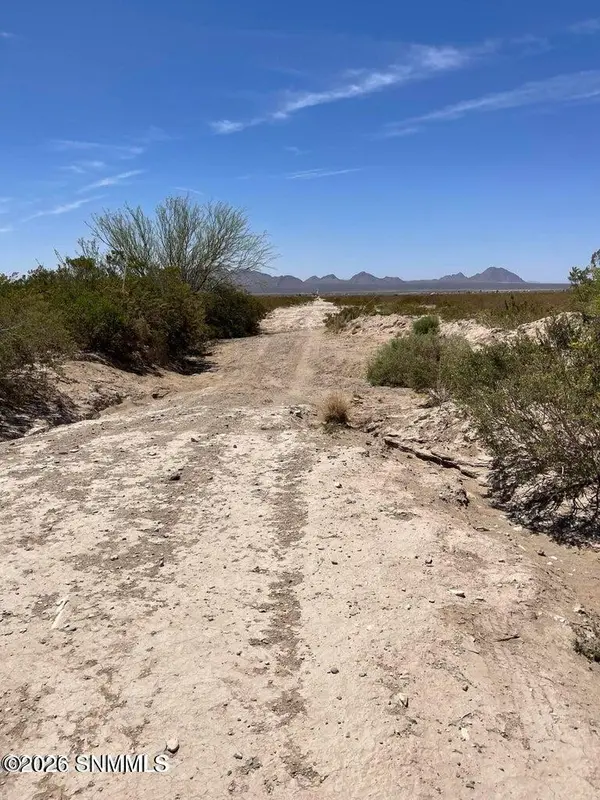 9245 Rabbit Run RD, Las Cruces, NM 88012