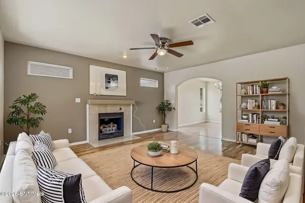 5190 Granite ST, Las Cruces, NM 88012