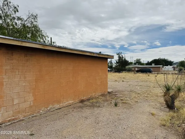 969 Augustine AVE, Las Cruces, NM 88001