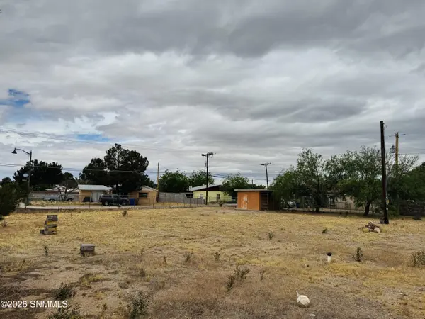 969 Augustine AVE, Las Cruces, NM 88001