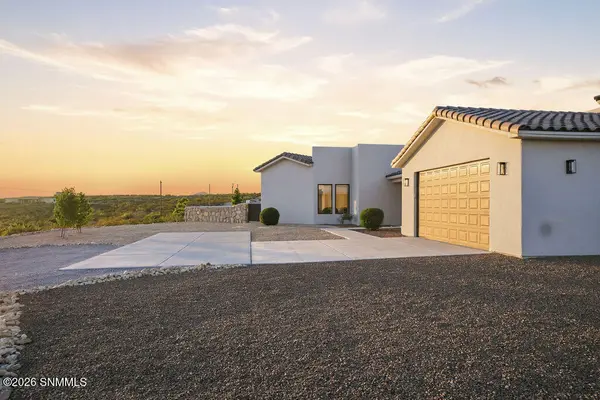 2243 Guamis RD, Las Cruces, NM 88012